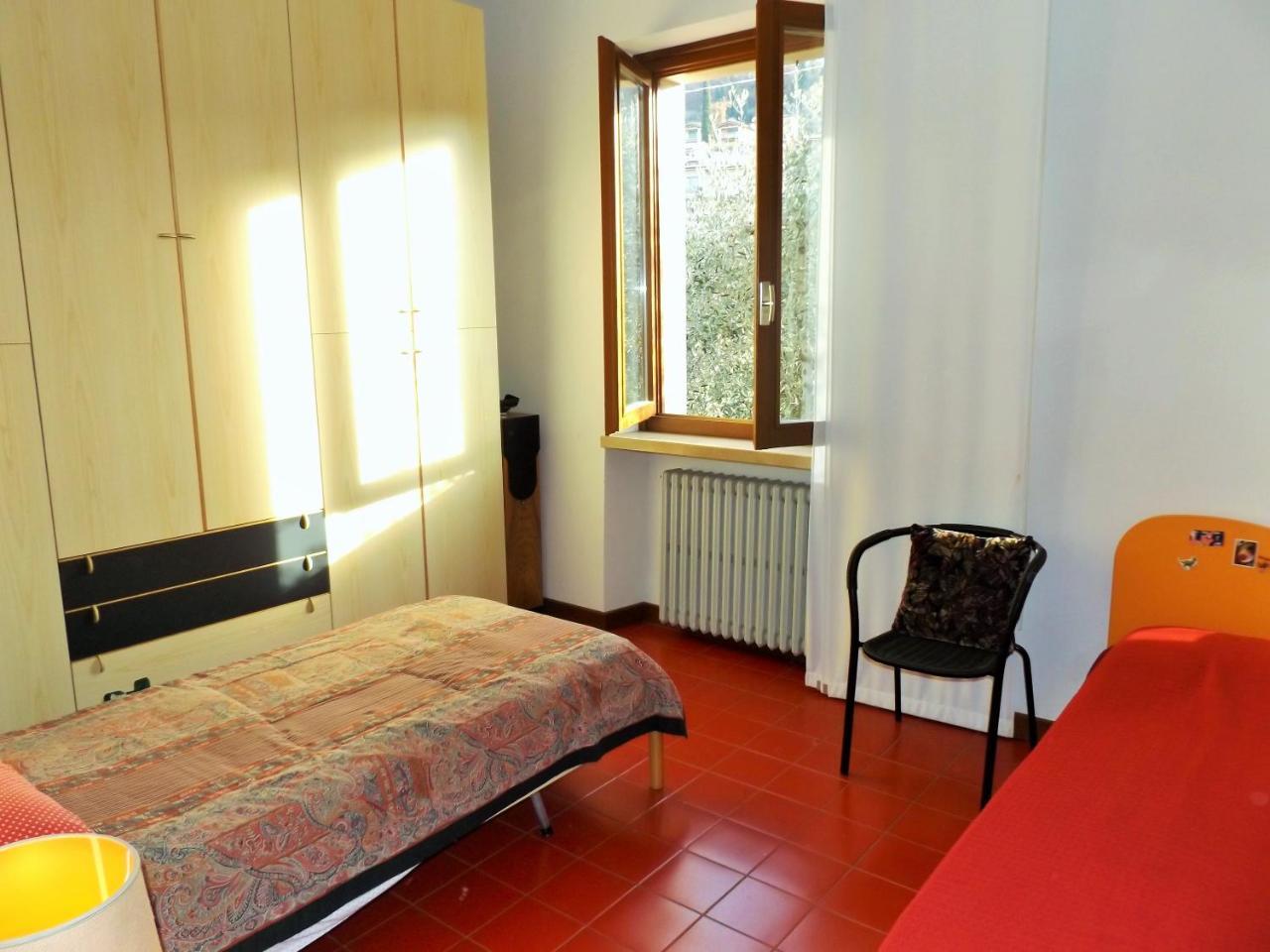Villa Belvedere Albisano Тори дел Бенако Екстериор снимка