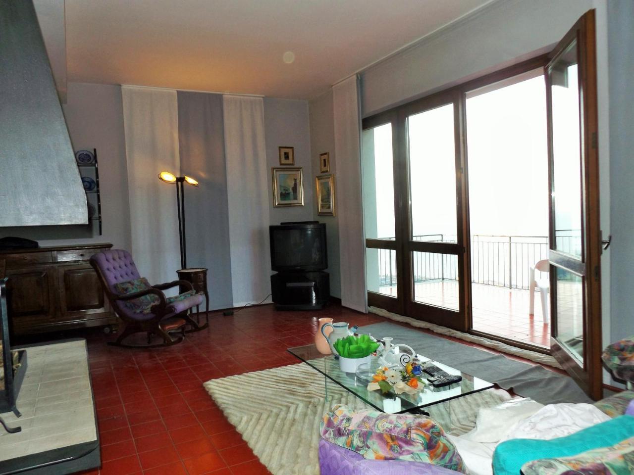 Villa Belvedere Albisano Тори дел Бенако Екстериор снимка